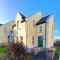 Doolin Court