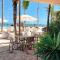 Beach & Garden Los Corales Club Apartments 1