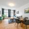 The Rheinsberger Mitte, 80m2, 2BR & Living Room, downtown location, Sleeps 6