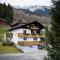 Haus Tisch