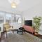 Central Cardiff Retreat 2Bed Apartment with Balcony and Parking