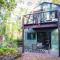GREEN TREES CHALET Australia Zoo close by