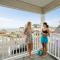 Newly Renovated Ocean Views Private Balcony