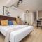 Beachfront Design LUX Studio Apartment