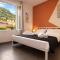 Central Vernazza Budget Rooms