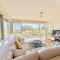 Bayside Escape Stunning Bay Views in Dromana