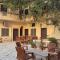Keshav Palace