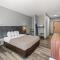 Quality Inn & Suites Manhattan