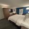 Holiday Inn Express Hotel & Suites Lafayette by IHG