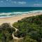 Absolute Beach Front Home -Dogs, Surf, Relax, Bush