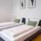 Kaza Guesthouse, centrally located 2 & 3 bedroom Apartments in Augsburg