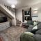 2 bed house sleeps 4 centre of Welshpool Parking