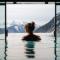 Wohlfühlhotel Hubertushof am Arlberg - Ski-In & Ski-Out - Sky Pool