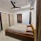 Nisarg Homestay with Kitchen Dinning