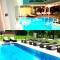 25h SPA-Residenz POOLs IN & OUT, private Garden or Balcony