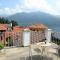 LaCasetta _ Como Lakeview Terrace renovated apartment