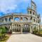 Chevilly Resort & Camp