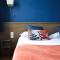 Brit Hotel Le Surcouf