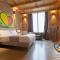 Emme Loft I Flower Moon - Boutique Loft with Jacuzzi