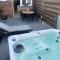 Holiday house with private jaccuzi