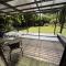 Central Glenview Hideaway