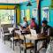 The 10 Club Hostel