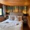Otter 1 - Private Hot Tub - Bali Inspired Lodge - Bath - Longleat - Wiltshire