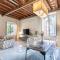 Noble Floor - Panoramic Luxury Apartment