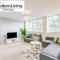 ModernLiving Stevenage 2 Bedroom Apartment Town Centre Sleeps 8