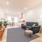 Modern Apartment in Villa with Garden - Easy Parking