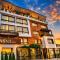 Mint Hotel