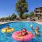 Top Floor Luxury, Sauna, Private Pool, Lake Bellaire Beach, 5 beds, 4 full bath