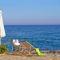 Case di Fiori Beachfront villa with terrace and direct beach access