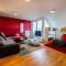 Premium Duplex 2BR for 6 with Balcony near City Museums Metro U3 U2