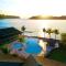 Island Paradise Resort Club