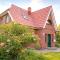 Ferienhaus Sandregenpfeifer mit Kamin, großem Garten & nahe Ostsee