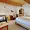 Timberline Condominiums Studio Deluxe Unit 215