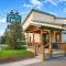 Lone Tree Inn