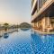 Cat Ba Paradise Hotel - Sky Bar & Massage