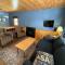 Lakewoods Cottage