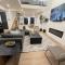 Downtown Luxe Elegant Stay for 2 King Ensuite