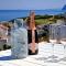 2305 - Luxury villa with sea view and pools
