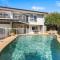 Brolga Place