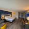 Comfort Inn & Suites Danbury-Bethel