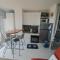 Au coeur de Barcarès vue mer exceptionnelle studio 4 couchages piscine parking libre jusqu'au 11 juillet