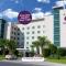 Premier Inn Dubai Investments Park - An Emirates Group Company