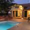 Villa de charme avec piscine à 500m des plages