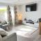 Bright, Airy, 2 Bedroom Apartment in Oban