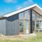 8 person holiday home in Ulfborg-By Traum