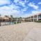 Days Inn by Wyndham San Antonio Splashtown/ATT Center
